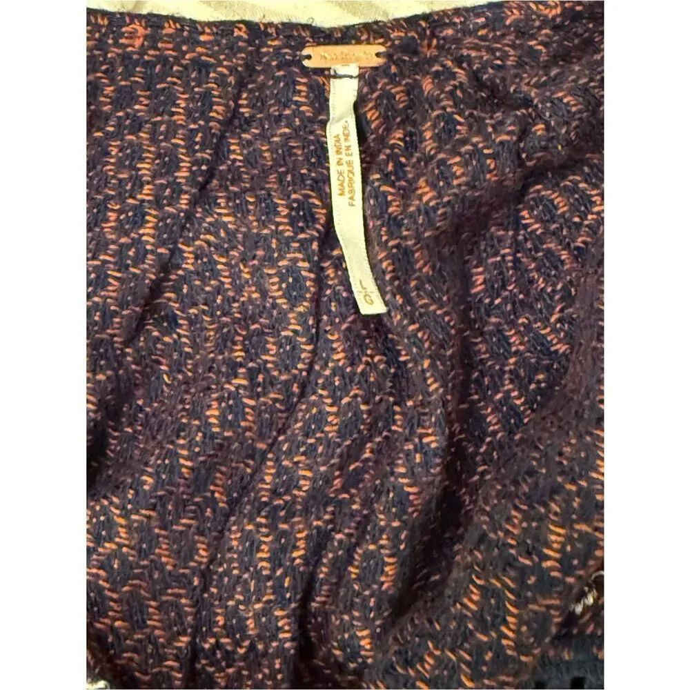 Free People in the Clouds Embroidered Embellished Mini Dress-Tunic
TT15 - Picture 8 of 9
